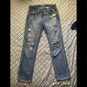 Soundgirl distressed jean size 3
